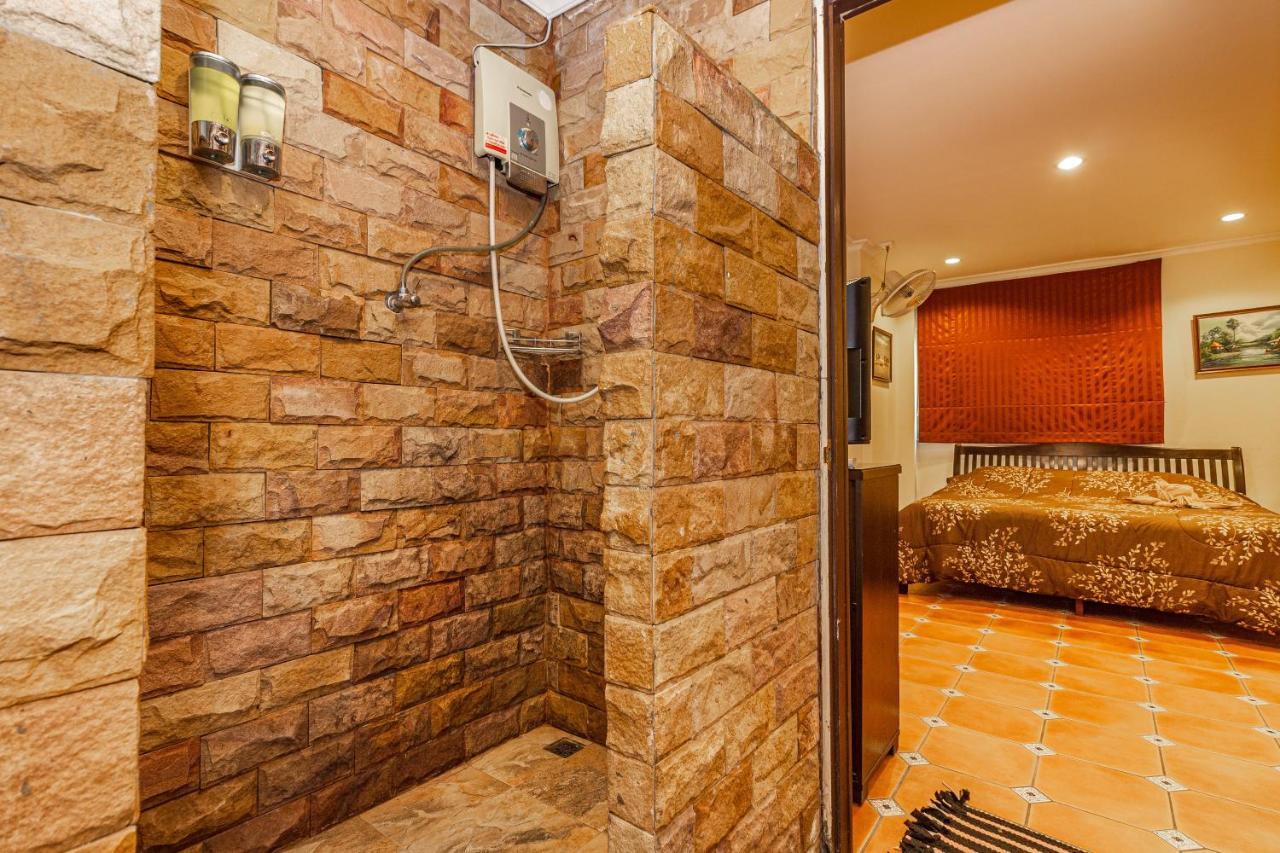 Viewbor Villa - Pattaya Holiday House Walking Street 4 Bedrooms المظهر الخارجي الصورة